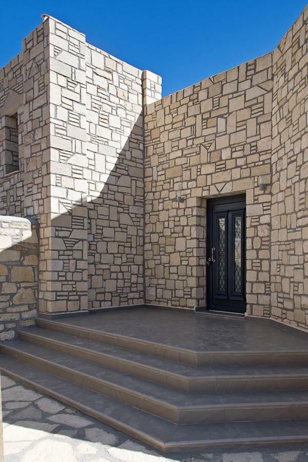 Evilia Luxury Villa Amoopi Buitenkant foto